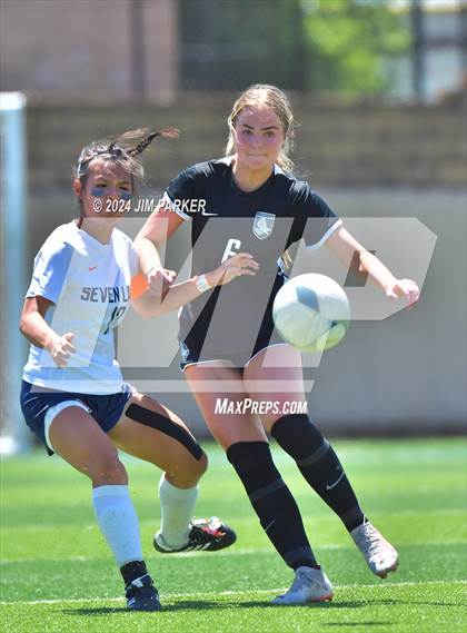 Thumbnail 3 in Prosper vs. Seven Lakes (UIL 6A Soccer Semifinal) photogallery.
