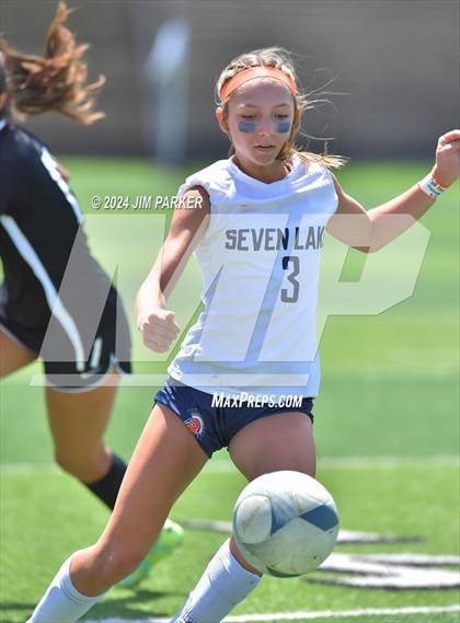 Thumbnail 3 in Prosper vs. Seven Lakes (UIL 6A Soccer Semifinal) photogallery.