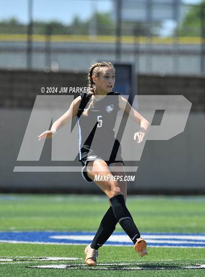 Thumbnail 2 in Prosper vs. Seven Lakes (UIL 6A Soccer Semifinal) photogallery.
