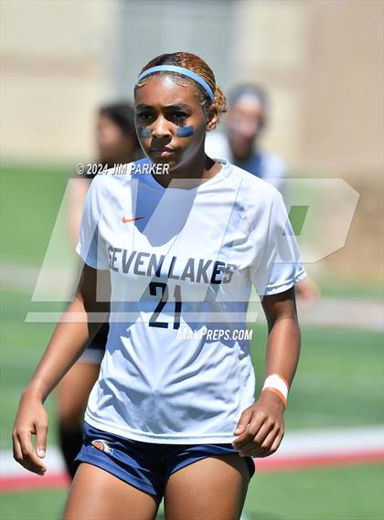 Thumbnail 3 in Prosper vs. Seven Lakes (UIL 6A Soccer Semifinal) photogallery.