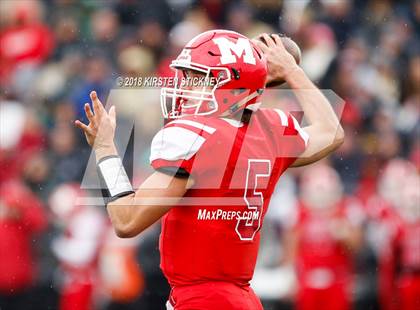 Thumbnail 3 in Brother Rice @ Marist (IHSA 8A Semifinal) photogallery.