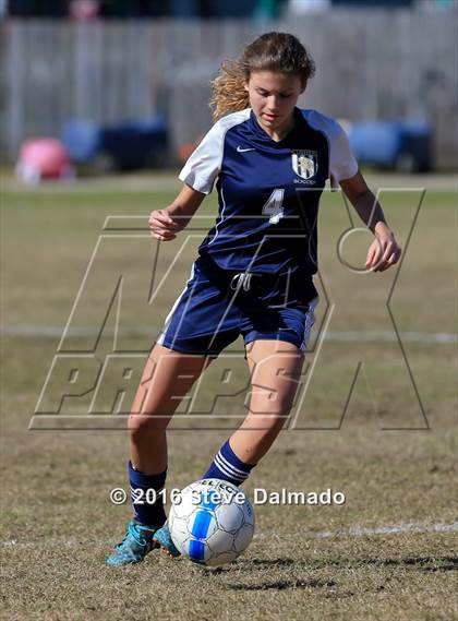 Thumbnail 1 in Lusher @ Metairie Park Country Day photogallery.