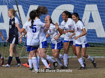 Thumbnail 2 in Lusher @ Metairie Park Country Day photogallery.