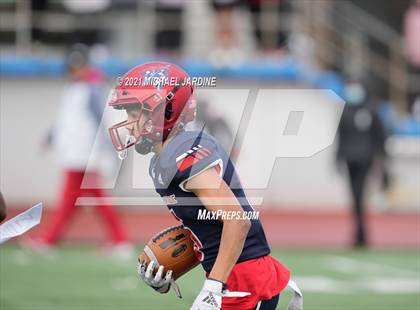 Thumbnail 2 in North Creek @ Kennedy Catholic (WIAA 4A Playoff) photogallery.