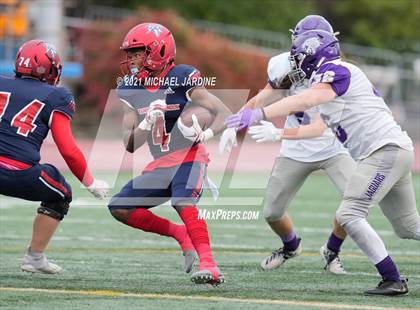 Thumbnail 1 in North Creek @ Kennedy Catholic (WIAA 4A Playoff) photogallery.