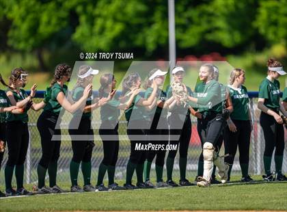 Thumbnail 3 in Ida B. Wells vs. Westview (OSAA 6A Round 1) photogallery.