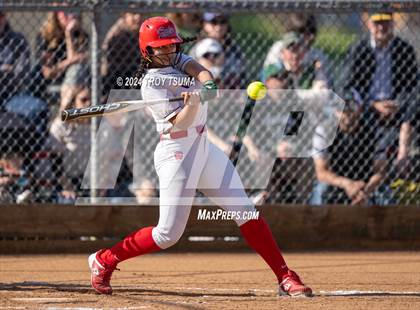 Thumbnail 3 in Ida B. Wells vs. Westview (OSAA 6A Round 1) photogallery.