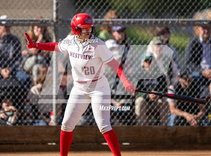 Thumbnail 2 in Ida B. Wells vs. Westview (OSAA 6A Round 1) photogallery.