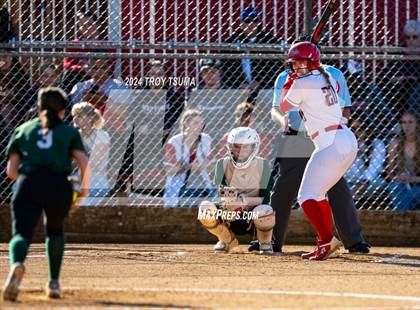 Thumbnail 3 in Ida B. Wells vs. Westview (OSAA 6A Round 1) photogallery.