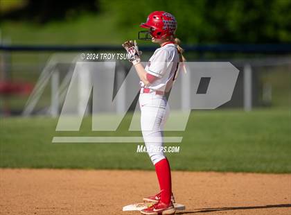 Thumbnail 2 in Ida B. Wells vs. Westview (OSAA 6A Round 1) photogallery.