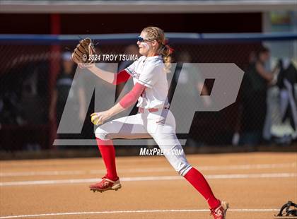 Thumbnail 3 in Ida B. Wells vs. Westview (OSAA 6A Round 1) photogallery.