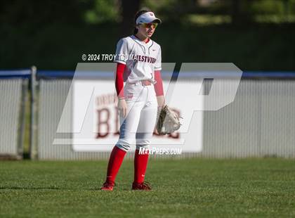 Thumbnail 3 in Ida B. Wells vs. Westview (OSAA 6A Round 1) photogallery.