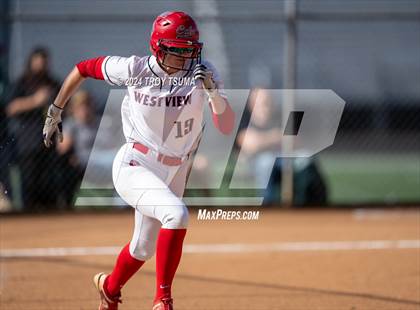 Thumbnail 3 in Ida B. Wells vs. Westview (OSAA 6A Round 1) photogallery.