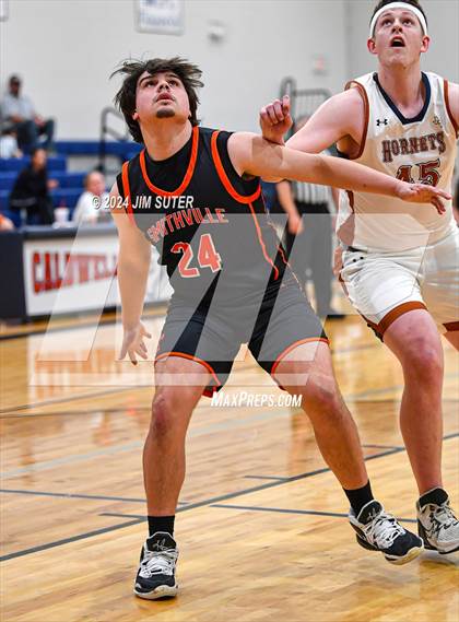 Thumbnail 3 in Caldwell vs Smithville photogallery.