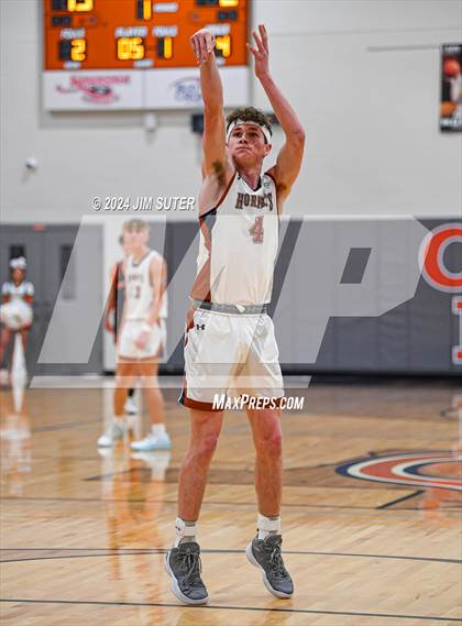 Thumbnail 1 in Caldwell vs Smithville photogallery.