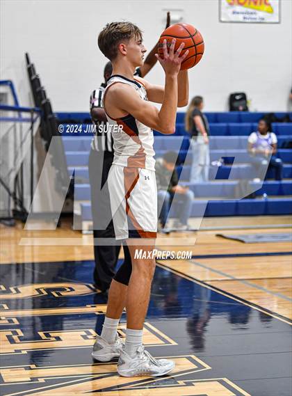 Thumbnail 3 in Caldwell vs Smithville photogallery.