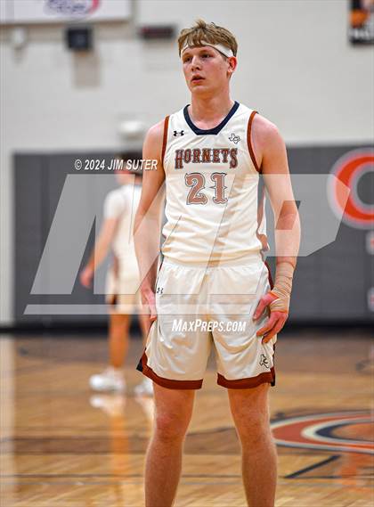 Thumbnail 2 in Caldwell vs Smithville photogallery.