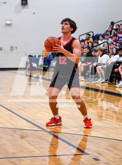 Thumbnail 3 in Caldwell vs Smithville photogallery.