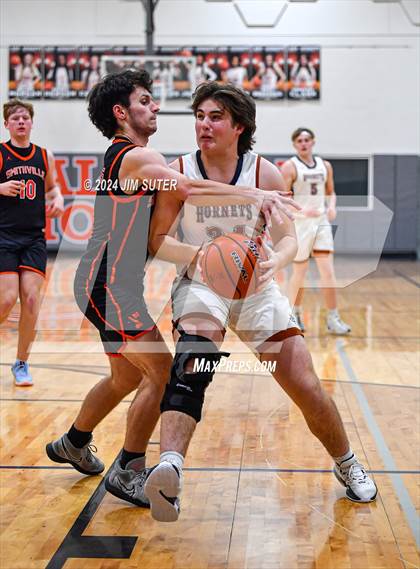 Thumbnail 3 in Caldwell vs Smithville photogallery.
