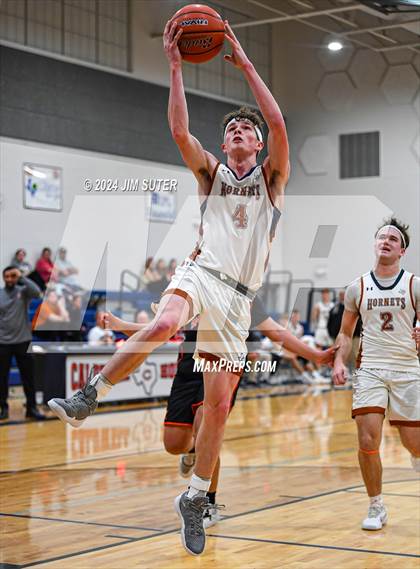 Thumbnail 1 in Caldwell vs Smithville photogallery.