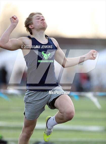 Thumbnail 1 in Borah @ Mountain View photogallery.