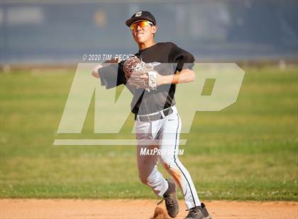 Thumbnail 1 in Canyon @ Yorba Linda photogallery.