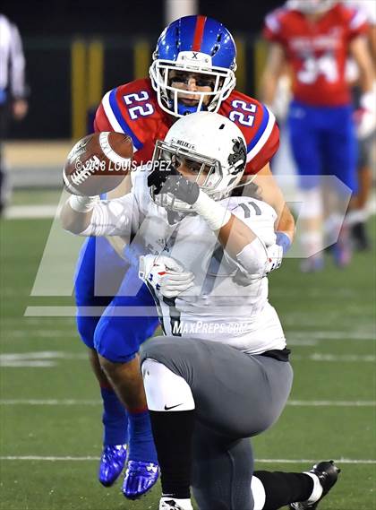 Thumbnail 2 in Helix vs. Folsom (CIF State D1-AA Final) photogallery.