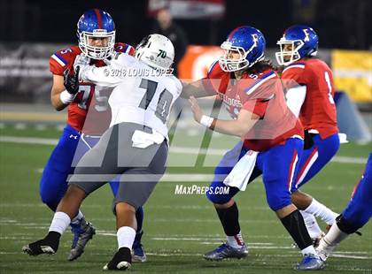 Thumbnail 2 in Helix vs. Folsom (CIF State D1-AA Final) photogallery.