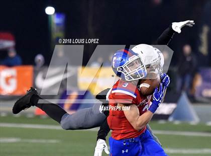 Thumbnail 1 in Helix vs. Folsom (CIF State D1-AA Final) photogallery.