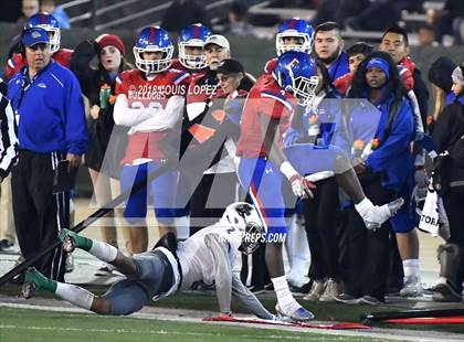 Thumbnail 3 in Helix vs. Folsom (CIF State D1-AA Final) photogallery.
