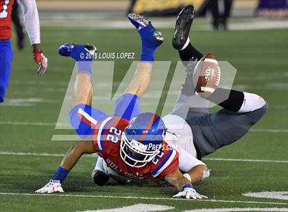 Thumbnail 2 in Helix vs. Folsom (CIF State D1-AA Final) photogallery.