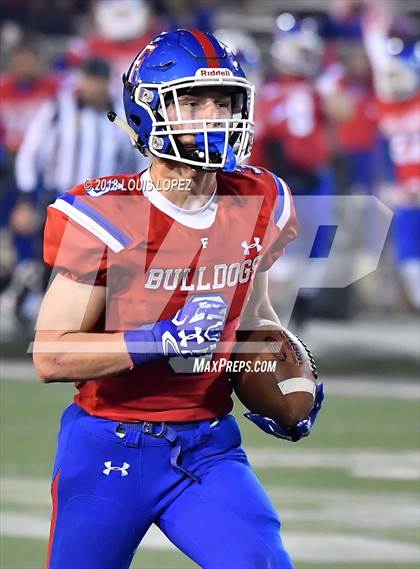 Thumbnail 2 in Helix vs. Folsom (CIF State D1-AA Final) photogallery.