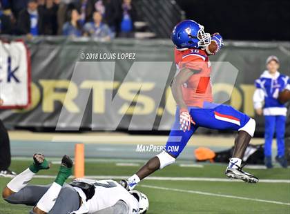 Thumbnail 3 in Helix vs. Folsom (CIF State D1-AA Final) photogallery.