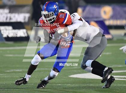 Thumbnail 2 in Helix vs. Folsom (CIF State D1-AA Final) photogallery.