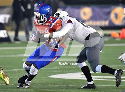 Thumbnail 1 in Helix vs. Folsom (CIF State D1-AA Final) photogallery.