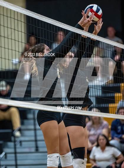 Thumbnail 3 in Big Spring @ Berks Catholic (PIAA DIII Class 3A Quarterfinal Playoff) photogallery.