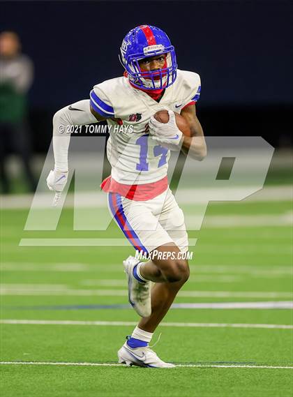 Thumbnail 3 in Spring vs. Duncanville (UIL 6A Region Playoff) photogallery.