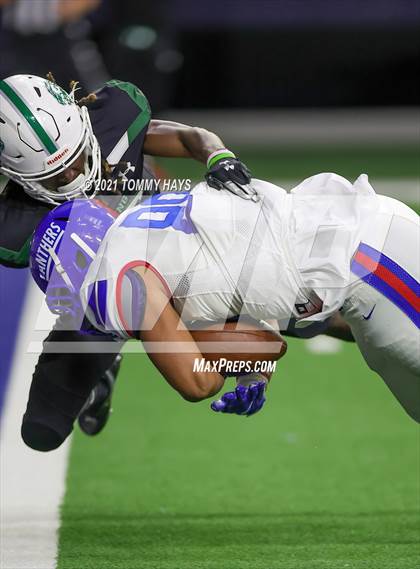 Thumbnail 3 in Spring vs. Duncanville (UIL 6A Region Playoff) photogallery.