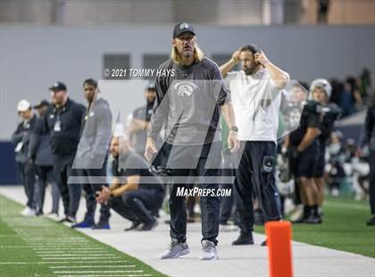 Thumbnail 2 in Spring vs. Duncanville (UIL 6A Region Playoff) photogallery.