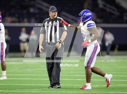 Thumbnail 1 in Spring vs. Duncanville (UIL 6A Region Playoff) photogallery.