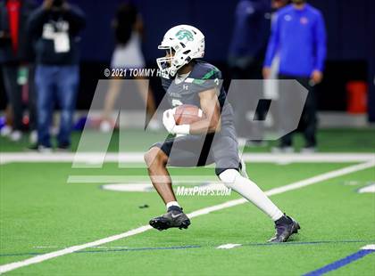 Thumbnail 1 in Spring vs. Duncanville (UIL 6A Region Playoff) photogallery.