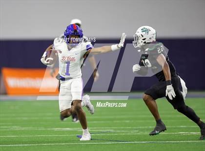 Thumbnail 1 in Spring vs. Duncanville (UIL 6A Region Playoff) photogallery.