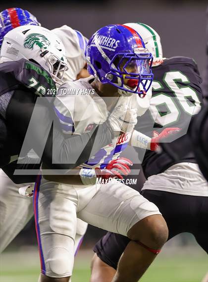 Thumbnail 2 in Spring vs. Duncanville (UIL 6A Region Playoff) photogallery.