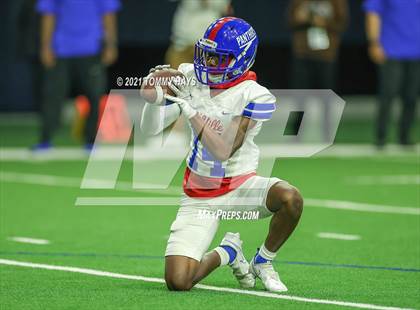 Thumbnail 1 in Spring vs. Duncanville (UIL 6A Region Playoff) photogallery.