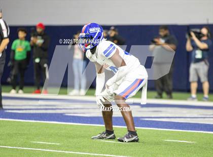 Thumbnail 1 in Spring vs. Duncanville (UIL 6A Region Playoff) photogallery.