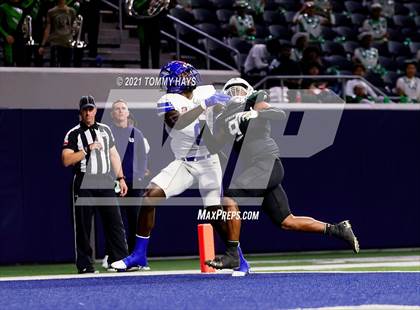 Thumbnail 3 in Spring vs. Duncanville (UIL 6A Region Playoff) photogallery.