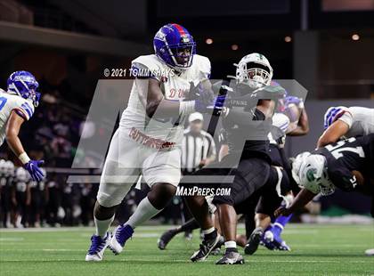 Thumbnail 3 in Spring vs. Duncanville (UIL 6A Region Playoff) photogallery.