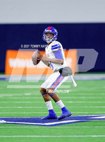 Thumbnail 2 in Spring vs. Duncanville (UIL 6A Region Playoff) photogallery.