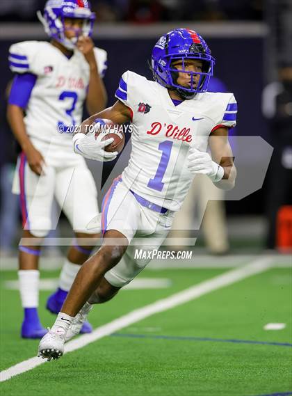 Thumbnail 3 in Spring vs. Duncanville (UIL 6A Region Playoff) photogallery.
