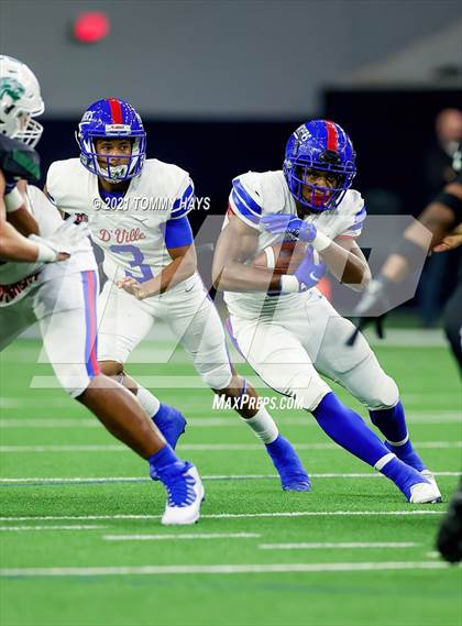 Thumbnail 1 in Spring vs. Duncanville (UIL 6A Region Playoff) photogallery.
